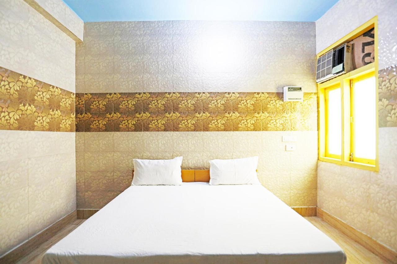 Oyo 44361 Shri Lajjaram Ashram Hotel Vrindavan Exterior photo